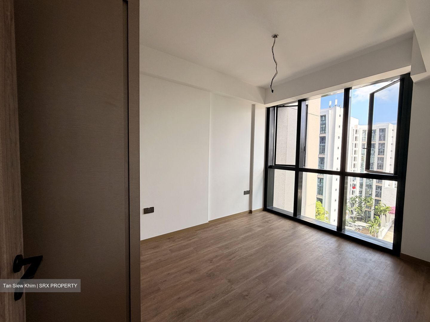 Sceneca Residence (D16), Apartment #561149491